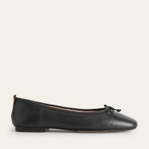 Kitty Flexi Sole Ballet Flats-Black Leather