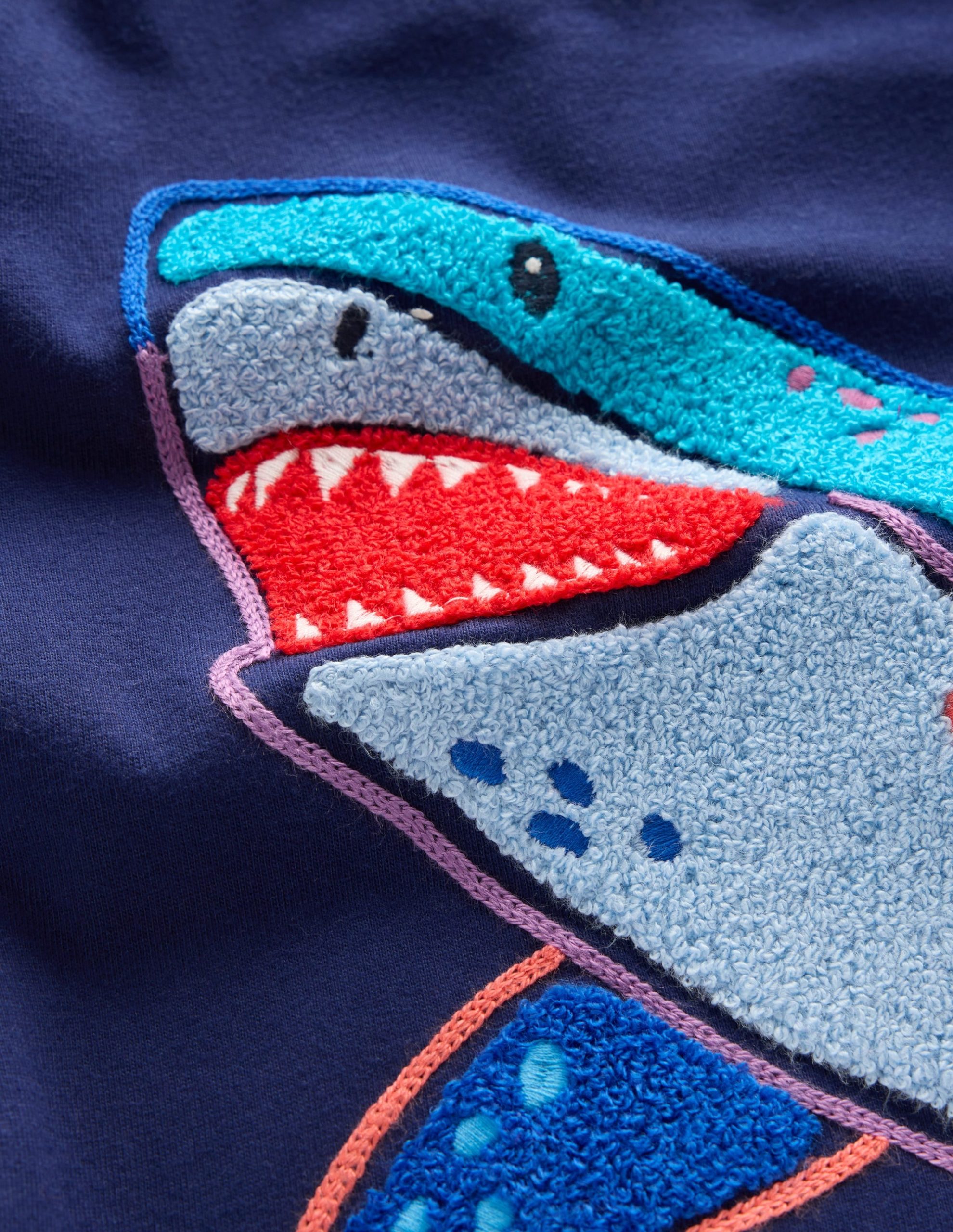 Chain Stitch T-Shirt-Medieval blue Shark - Image 3