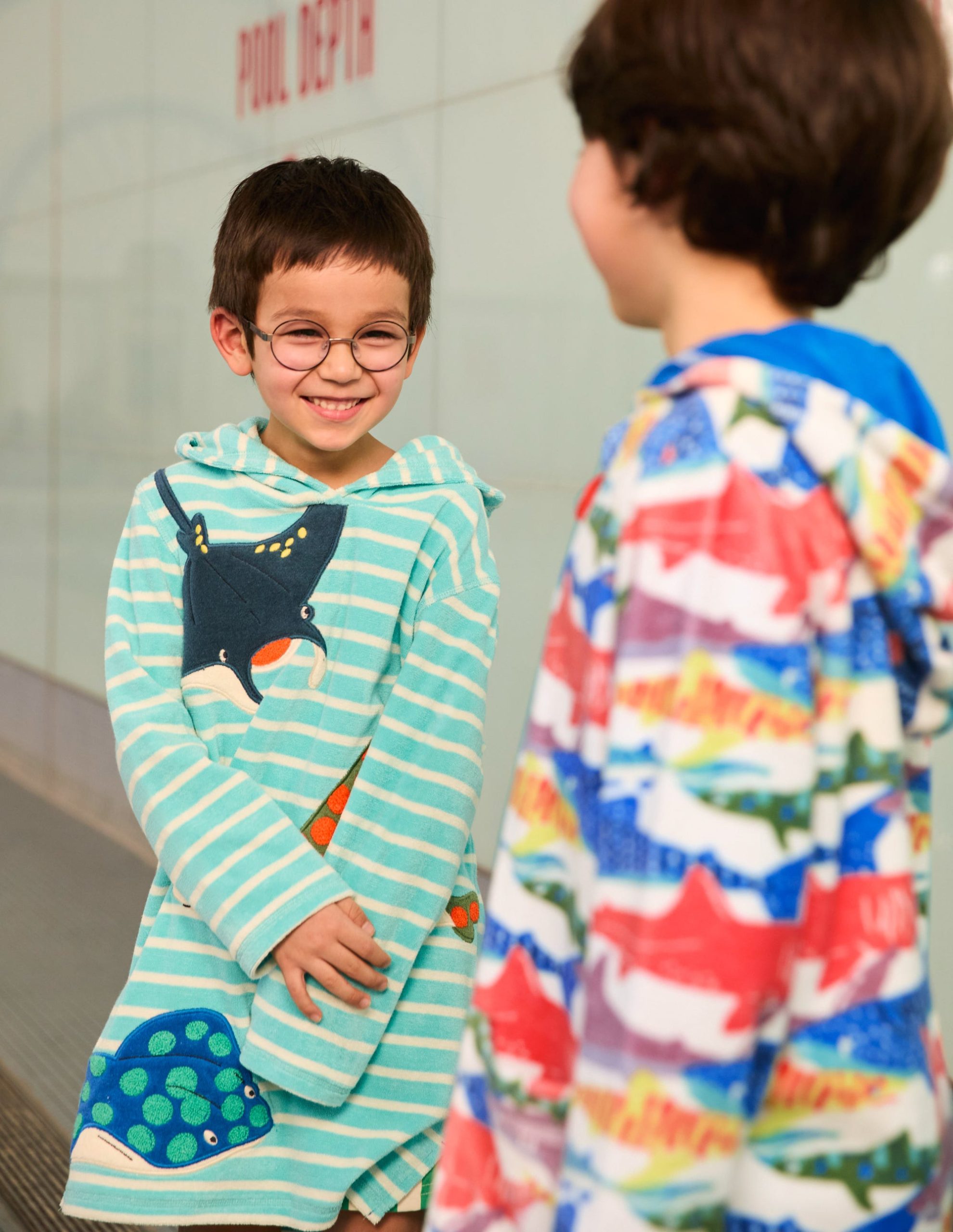 Appliqu?? Towelling Throw-on-Caribbean Blue Stingray