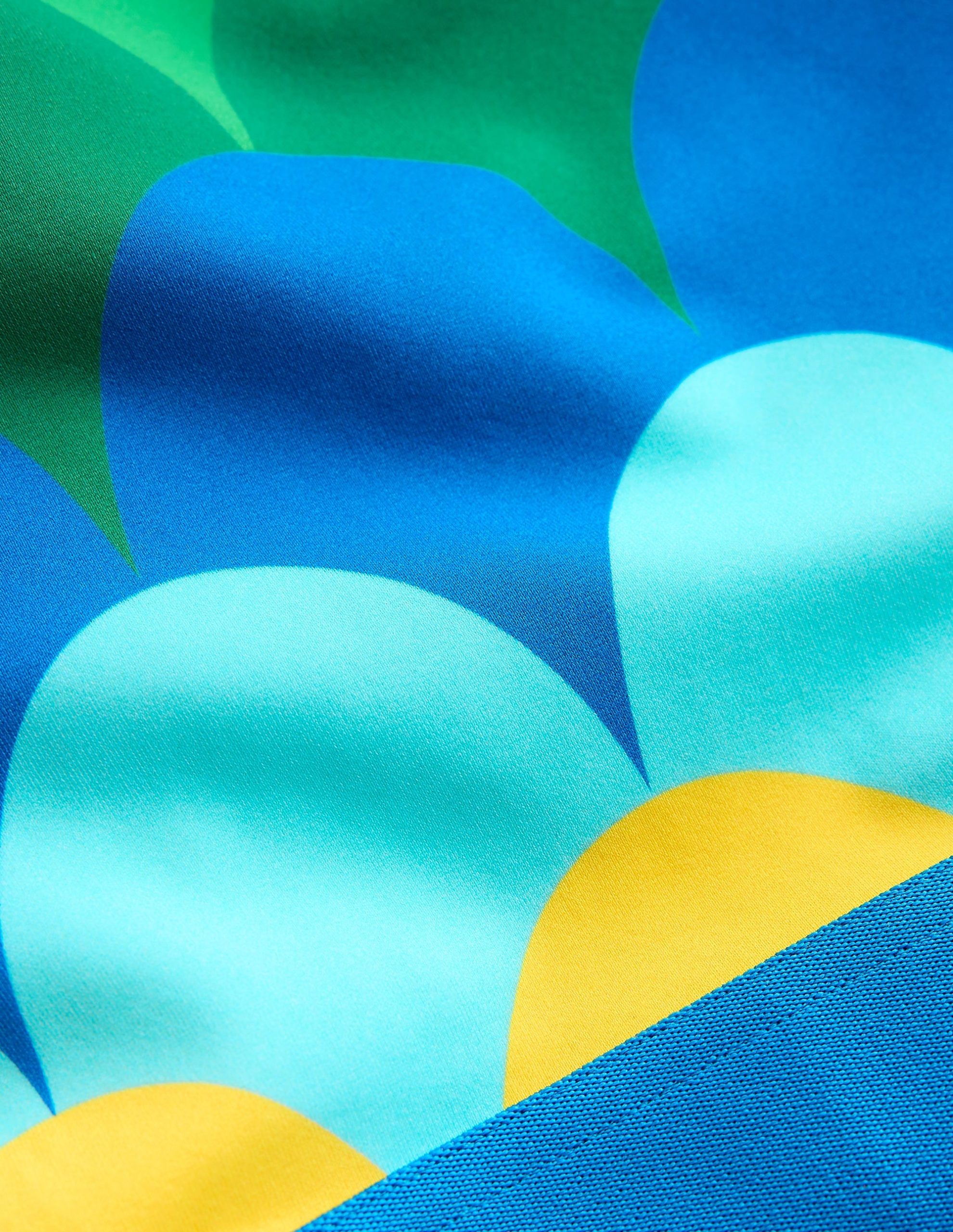 Cropped Rash Vest Set-Multi Scallop Stripe - Image 4