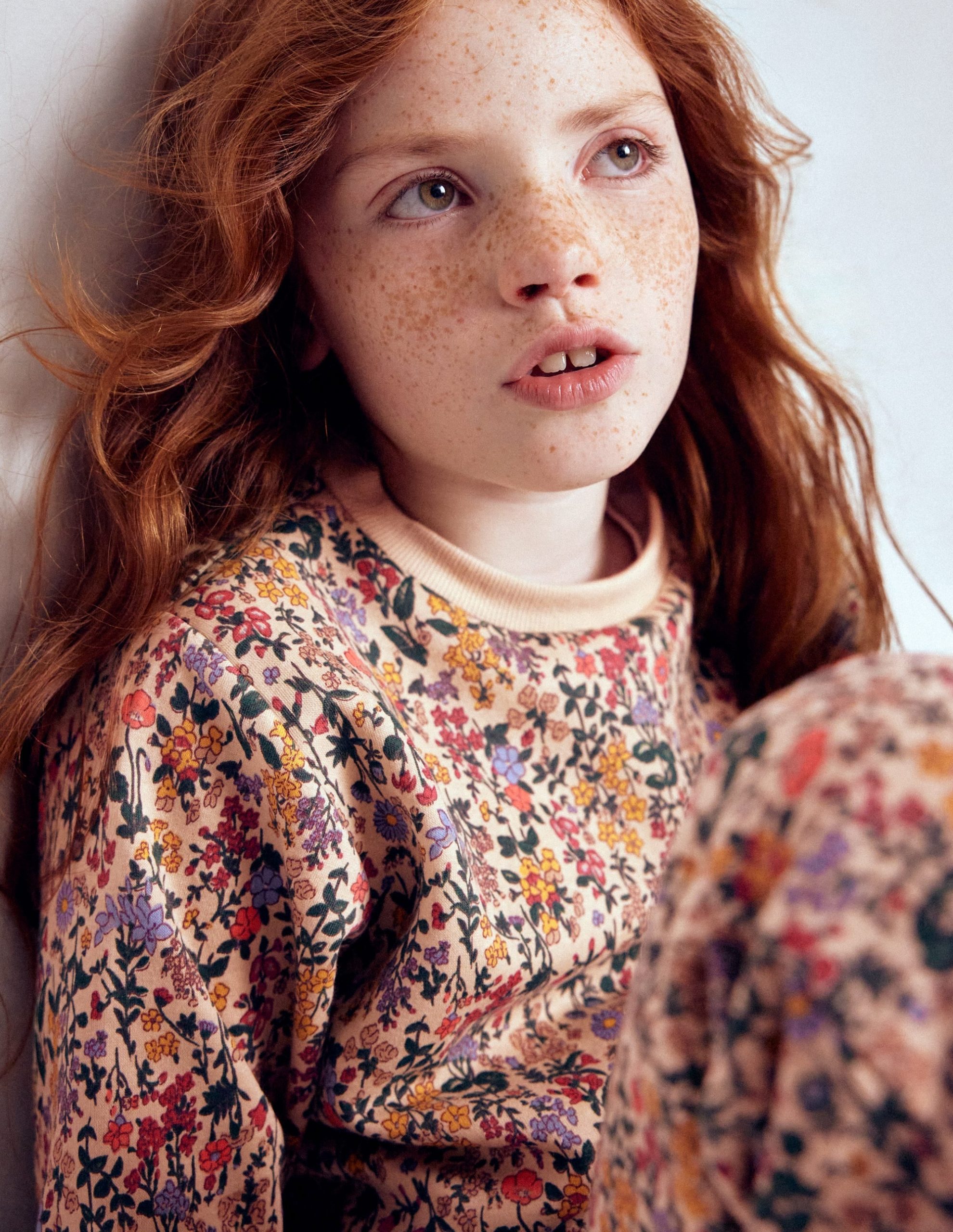 Relaxed Printed Sweatshirt-Ditsy Floral - Image 2