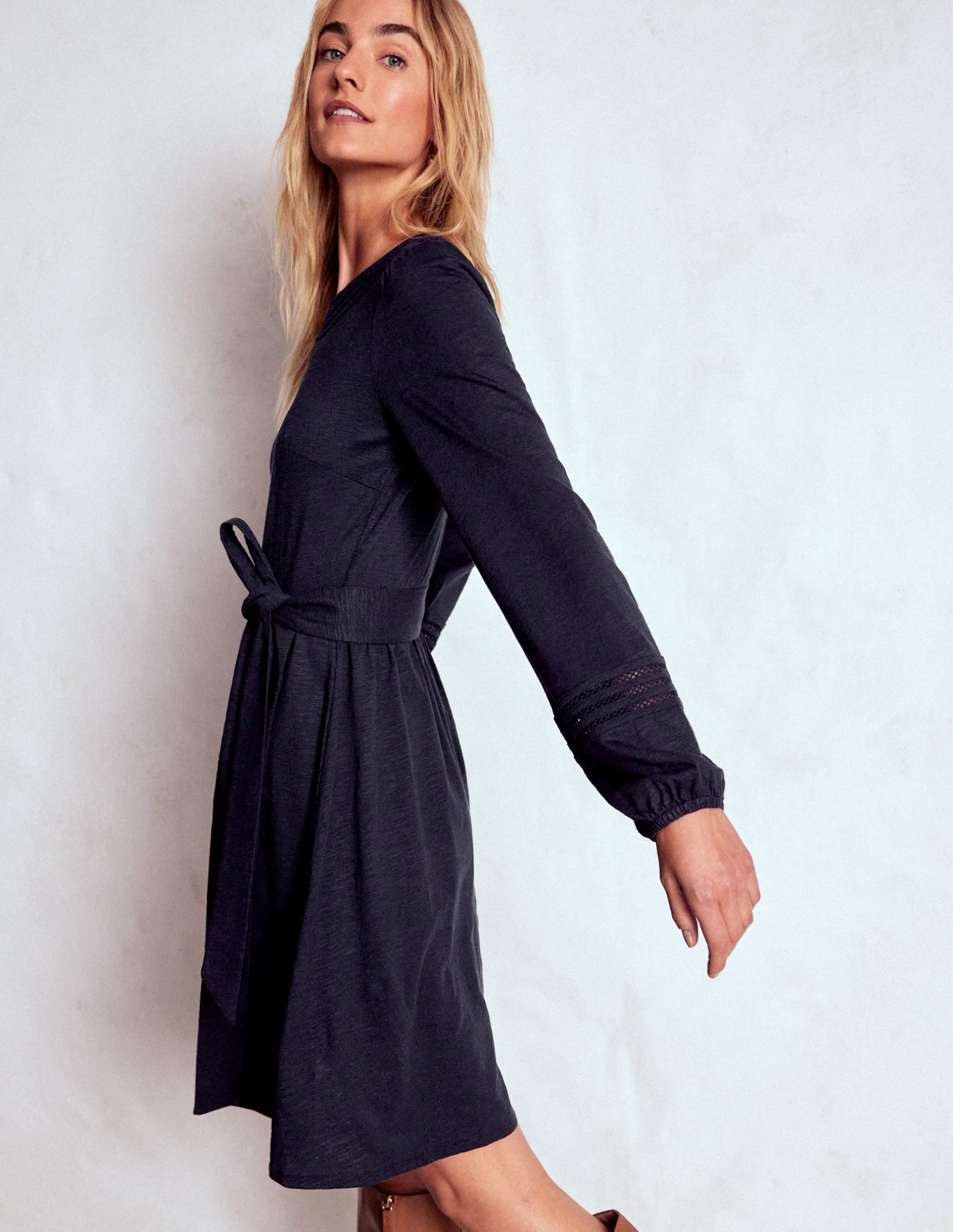 Athina Trim Insert Short Dress-Navy - Image 4