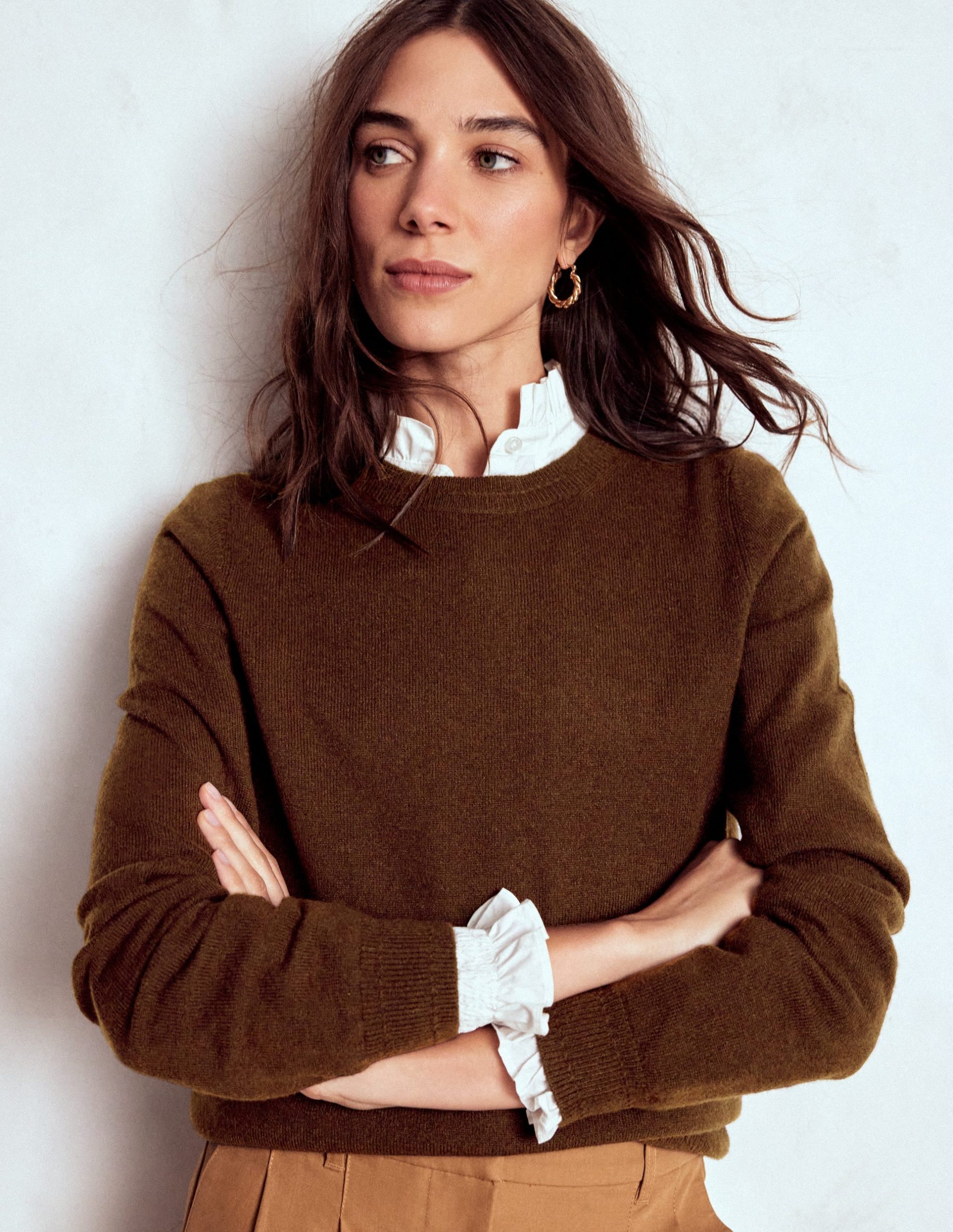 Eva Cashmere Crew Neck Sweater-Mocha