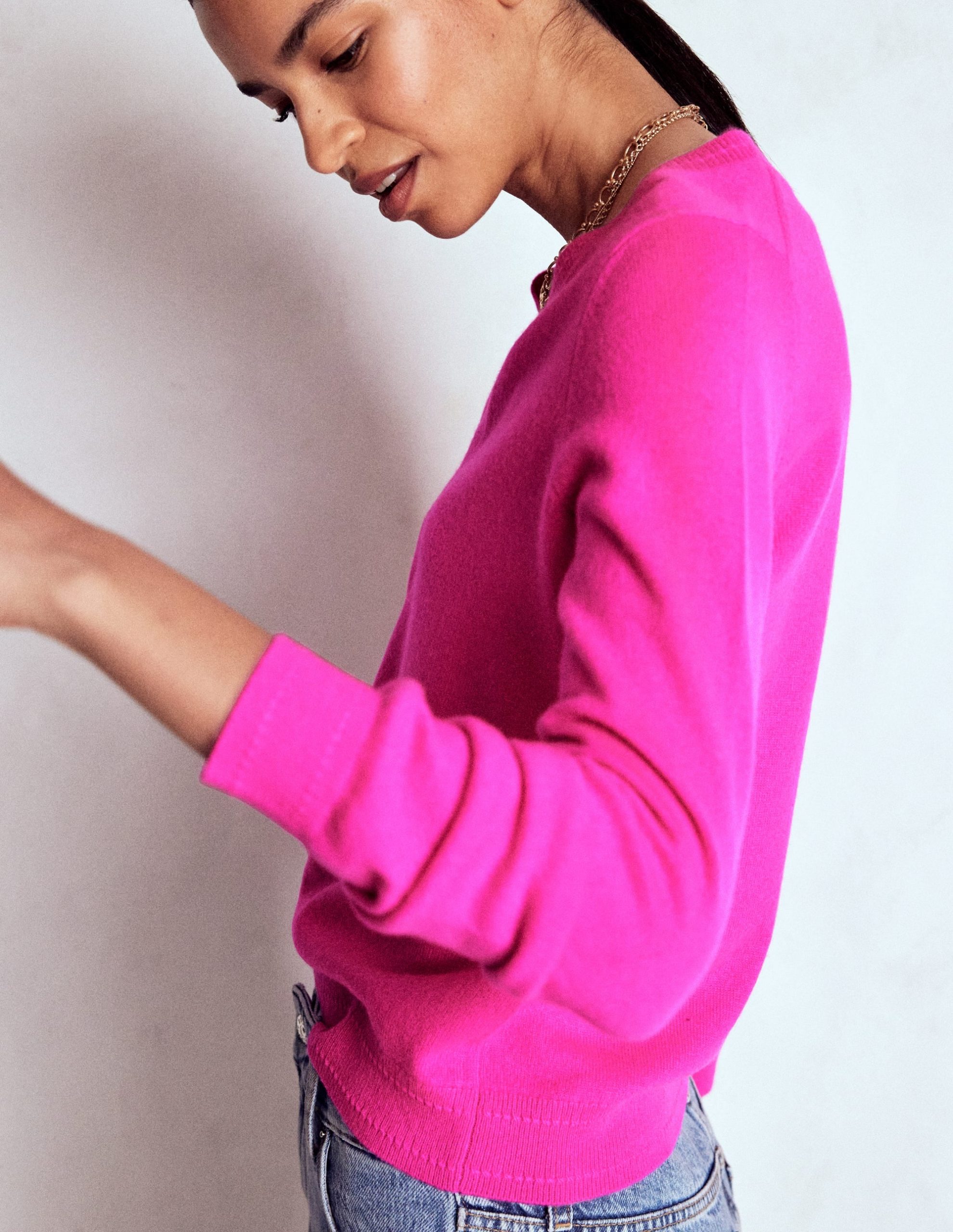 Eva Cashmere V-Neck Sweater-Pop Pansy - Image 4