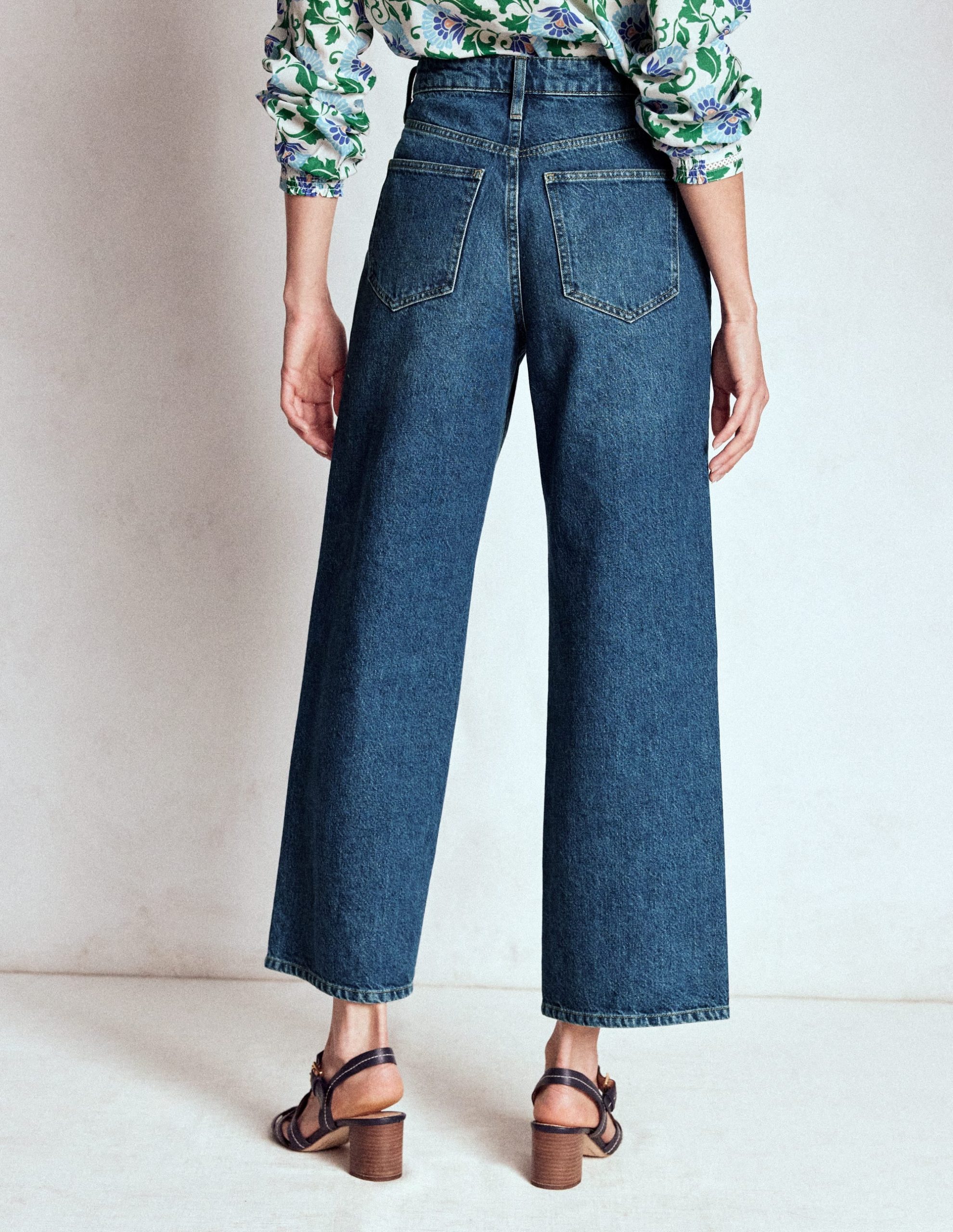 High Rise Straight Crop Jeans-Mid VWash - Image 3