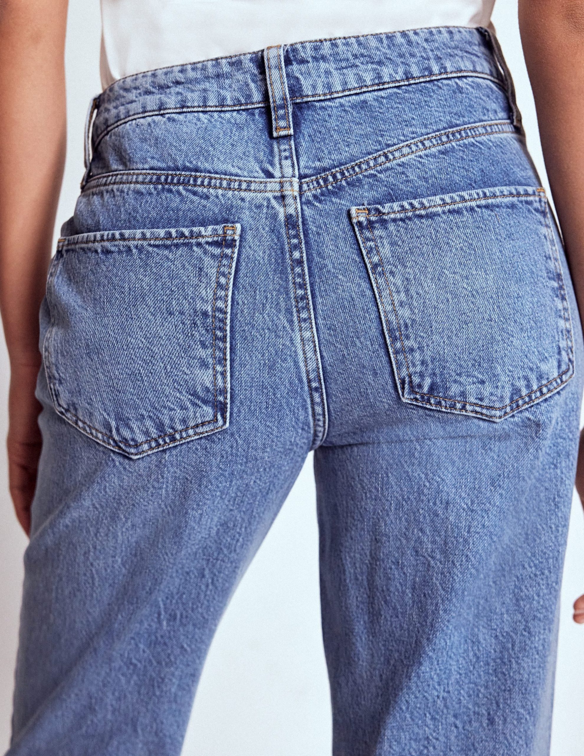 High Rise Rigid Straight Jeans-Light Vintage - Image 8