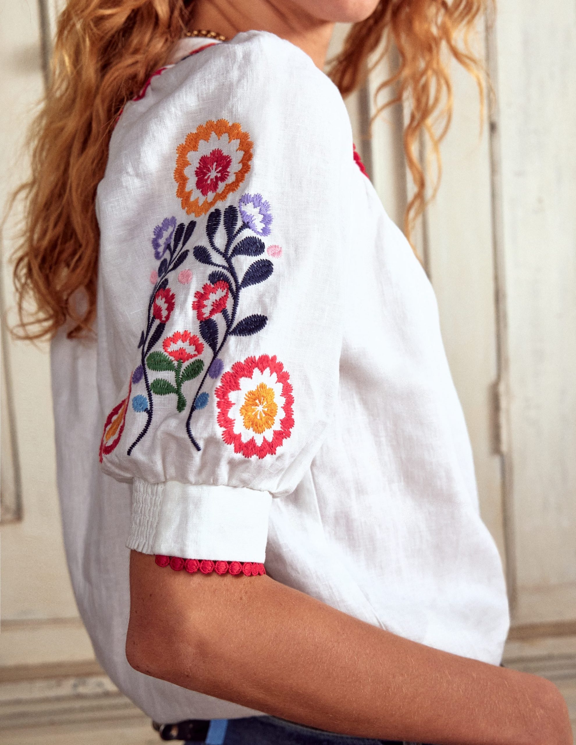 Bea Linen Top-White. Embroidery - Image 2