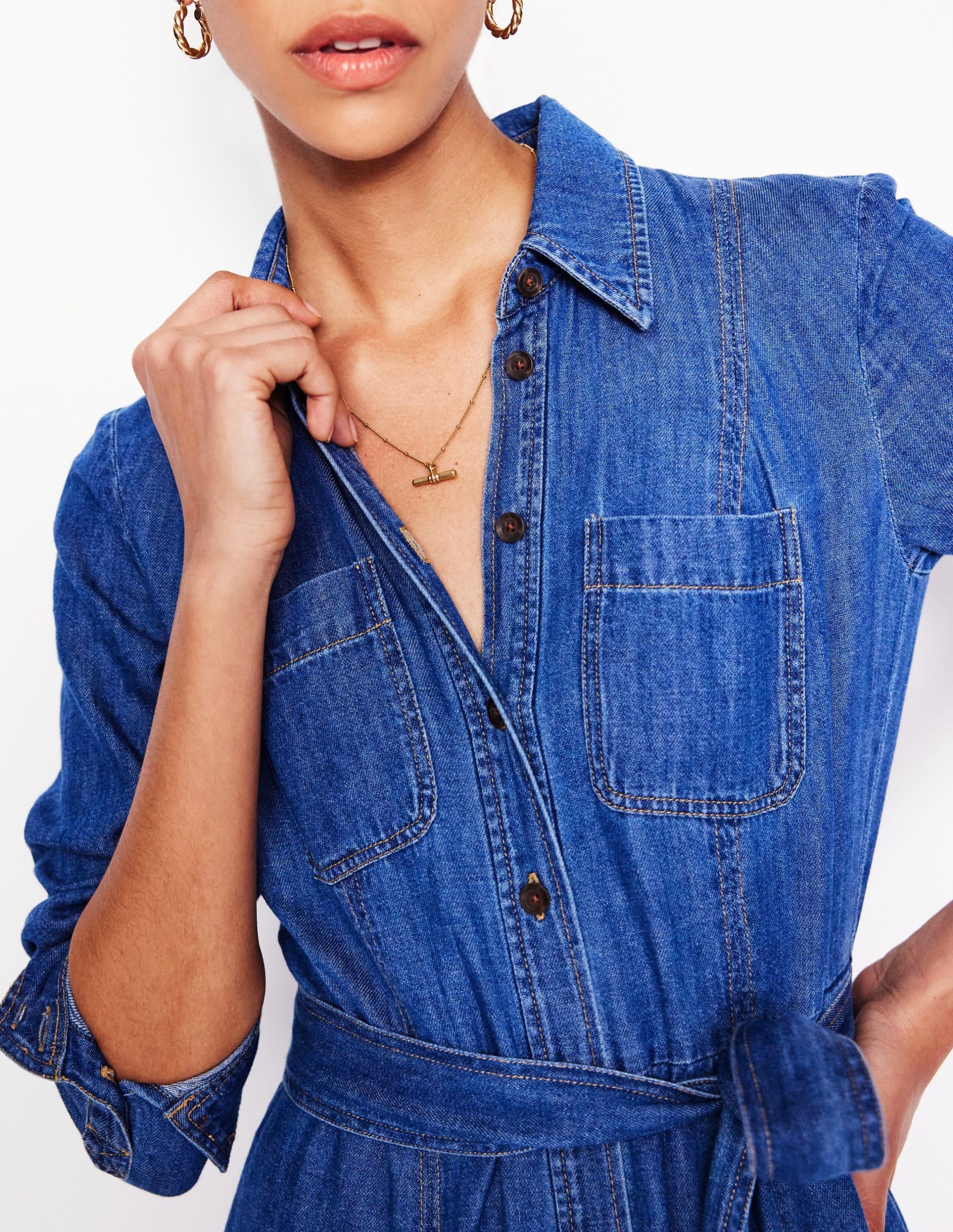 Fine T-bar Pendant Necklace-Gold Colour - Image 2