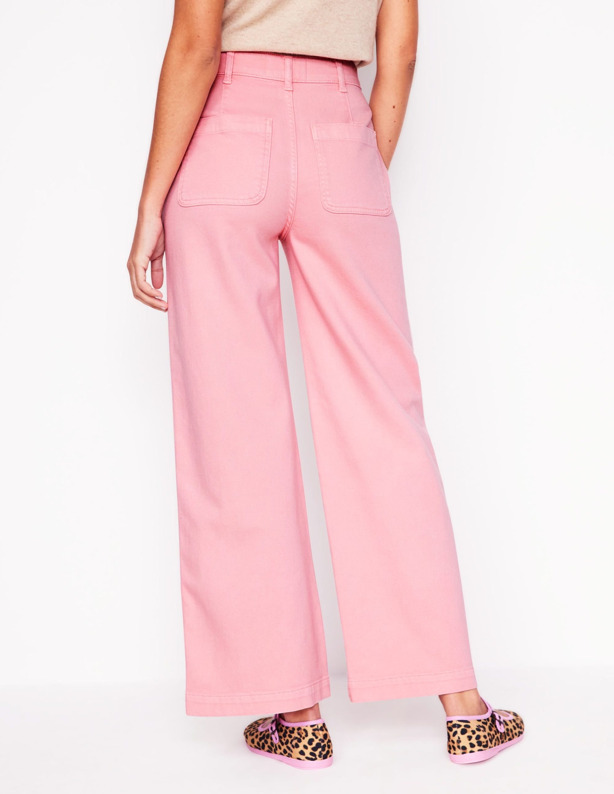 Cropped Fluid Jeans-Almond Pink - Image 4