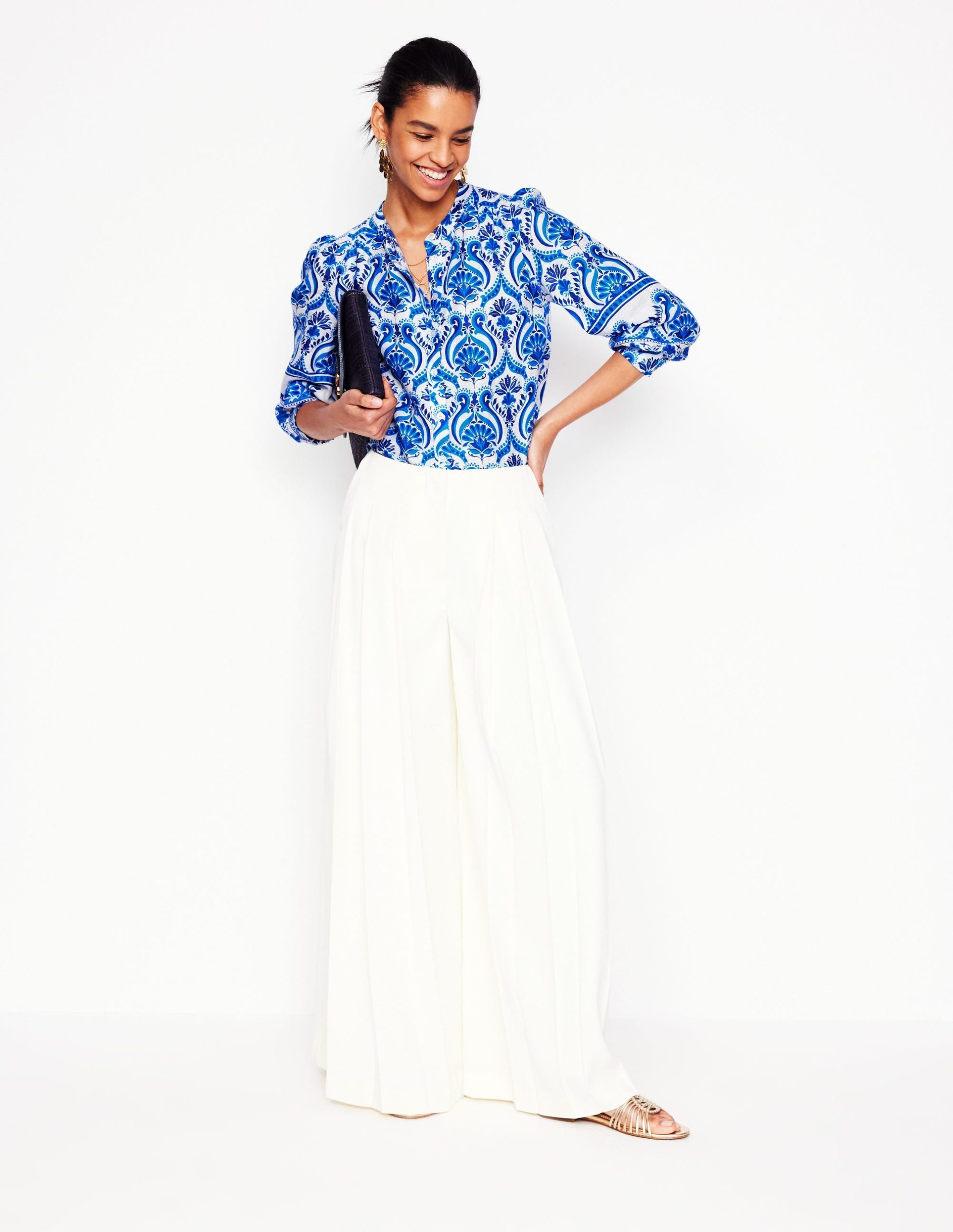 Alicia Linen Top-Blue. Ornamental Floral - Image 7