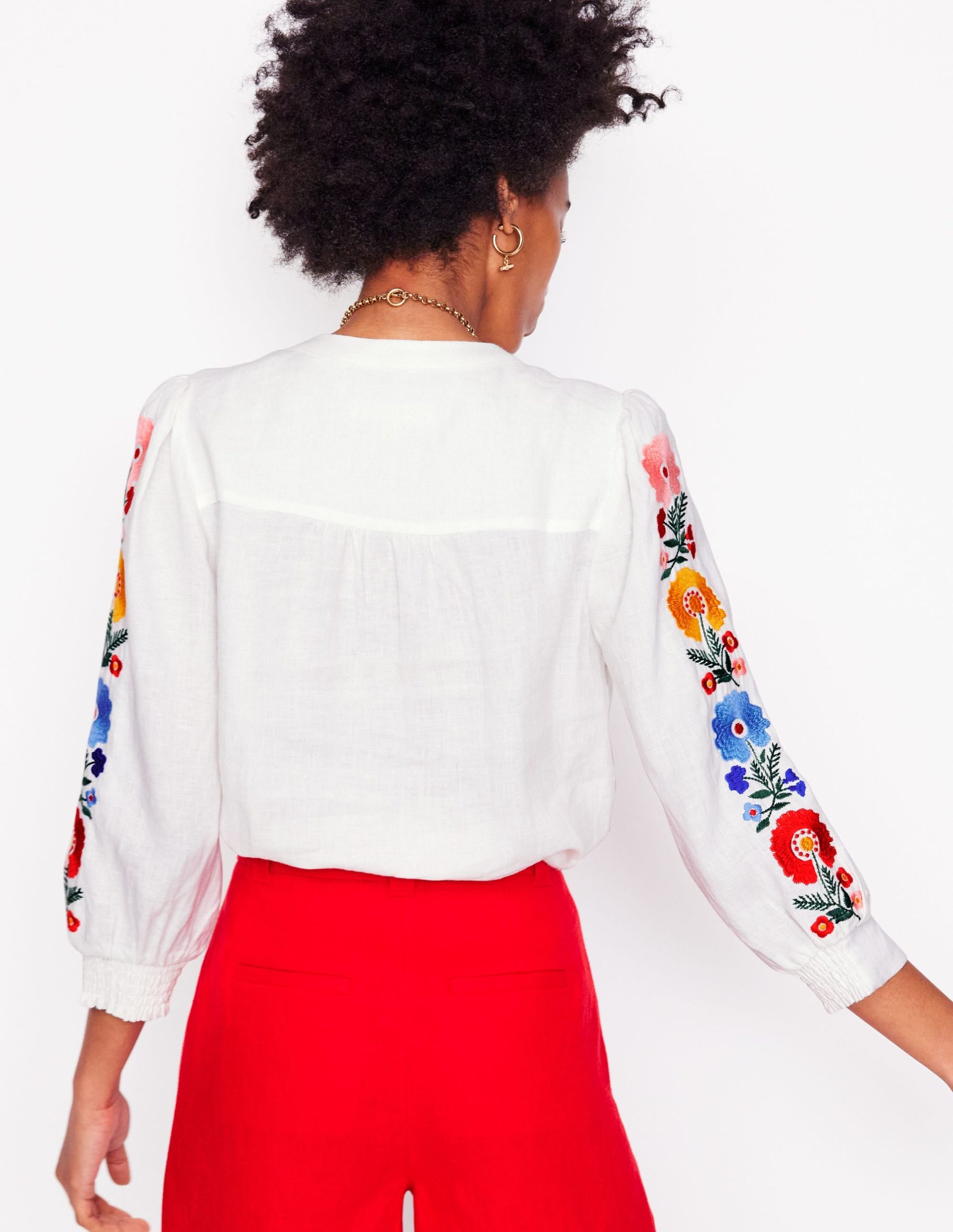 Alicia Linen Top-White. Floral Embroidery - Image 7