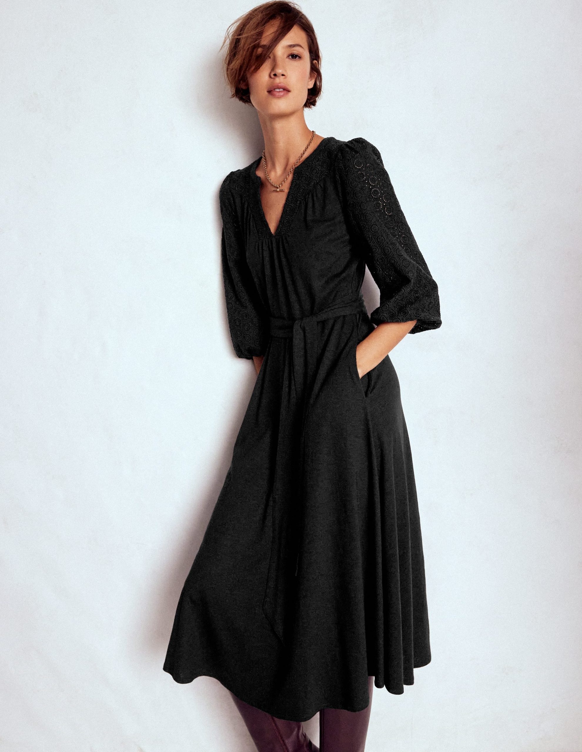 Eden Broderie Jersey Dress-Black - Image 5