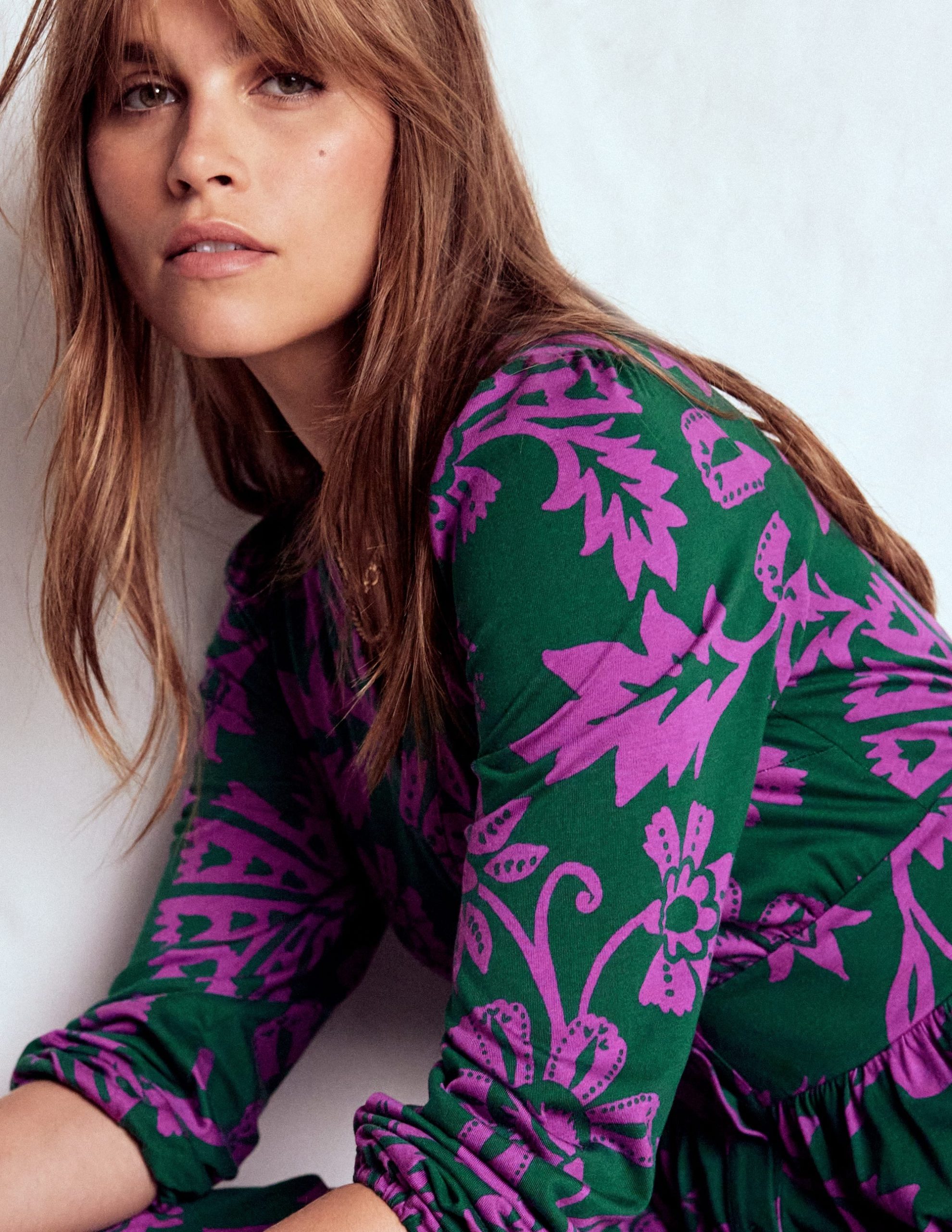 Natalia Long Sleeve Tea Dress-Emerald Night. Elaborate Vine - Image 3