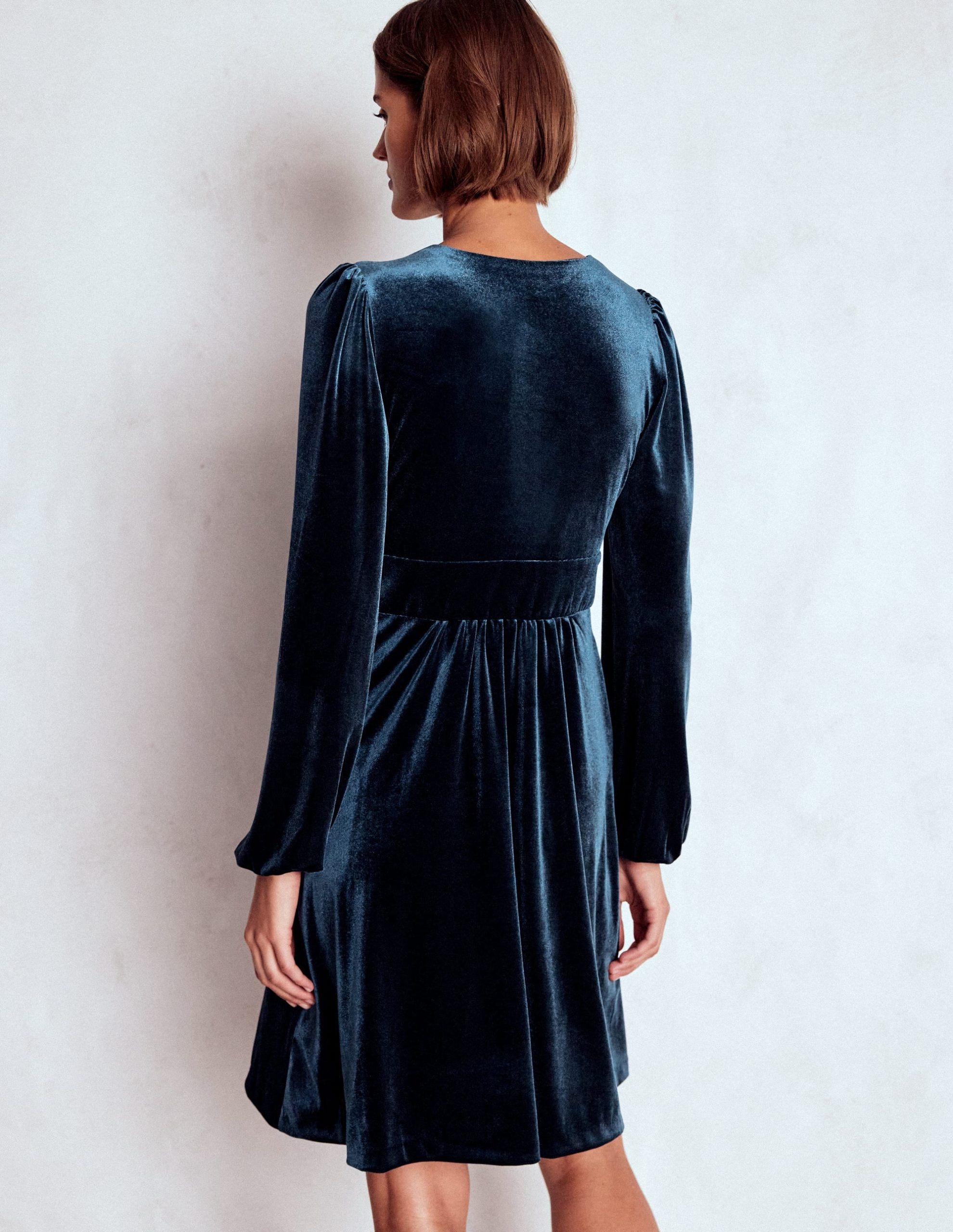Jocelyn Short Velvet Dress-Midnight Ocean - Image 3