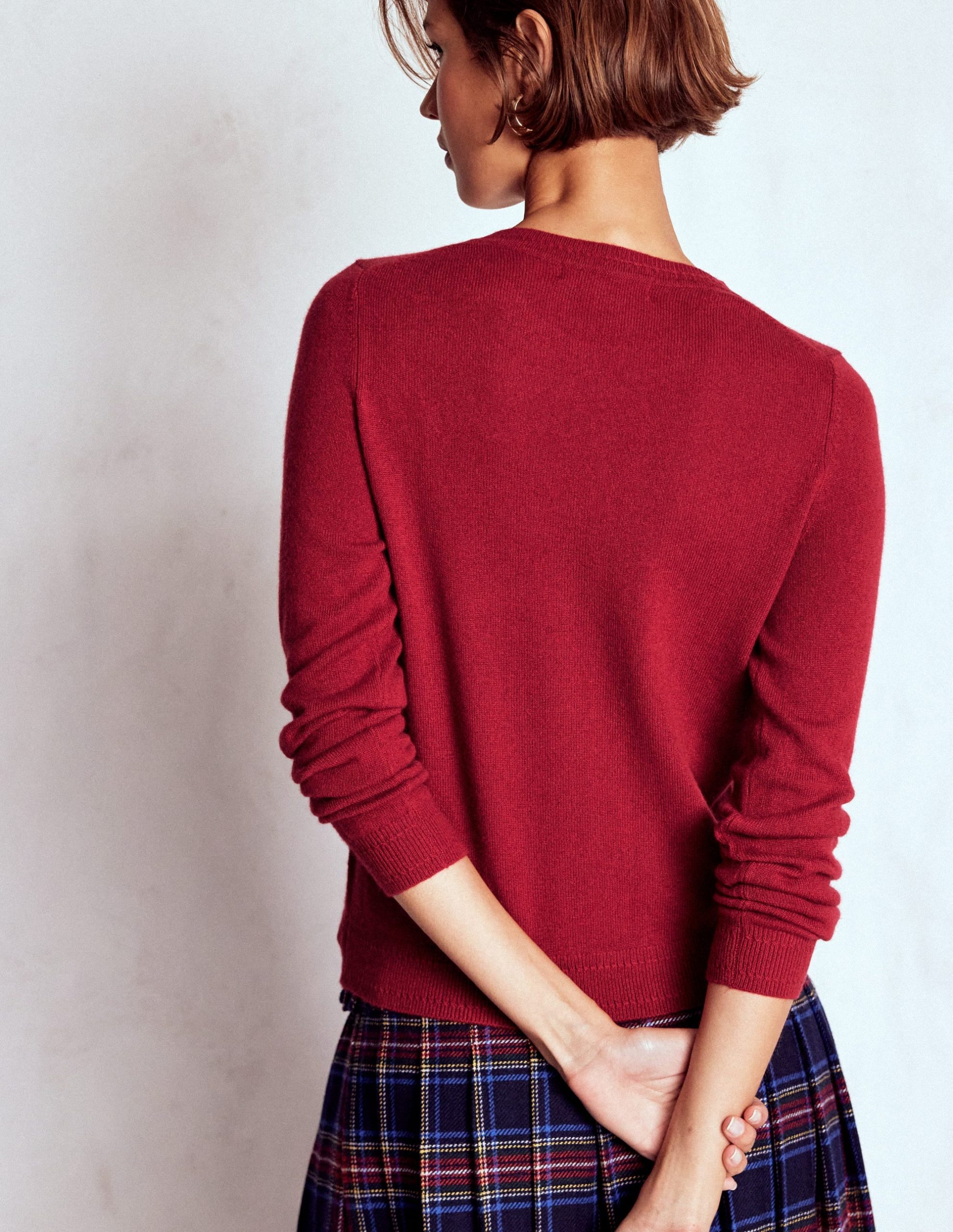 Eva Cashmere Crew Neck Sweater-Red Liquorice - Image 3
