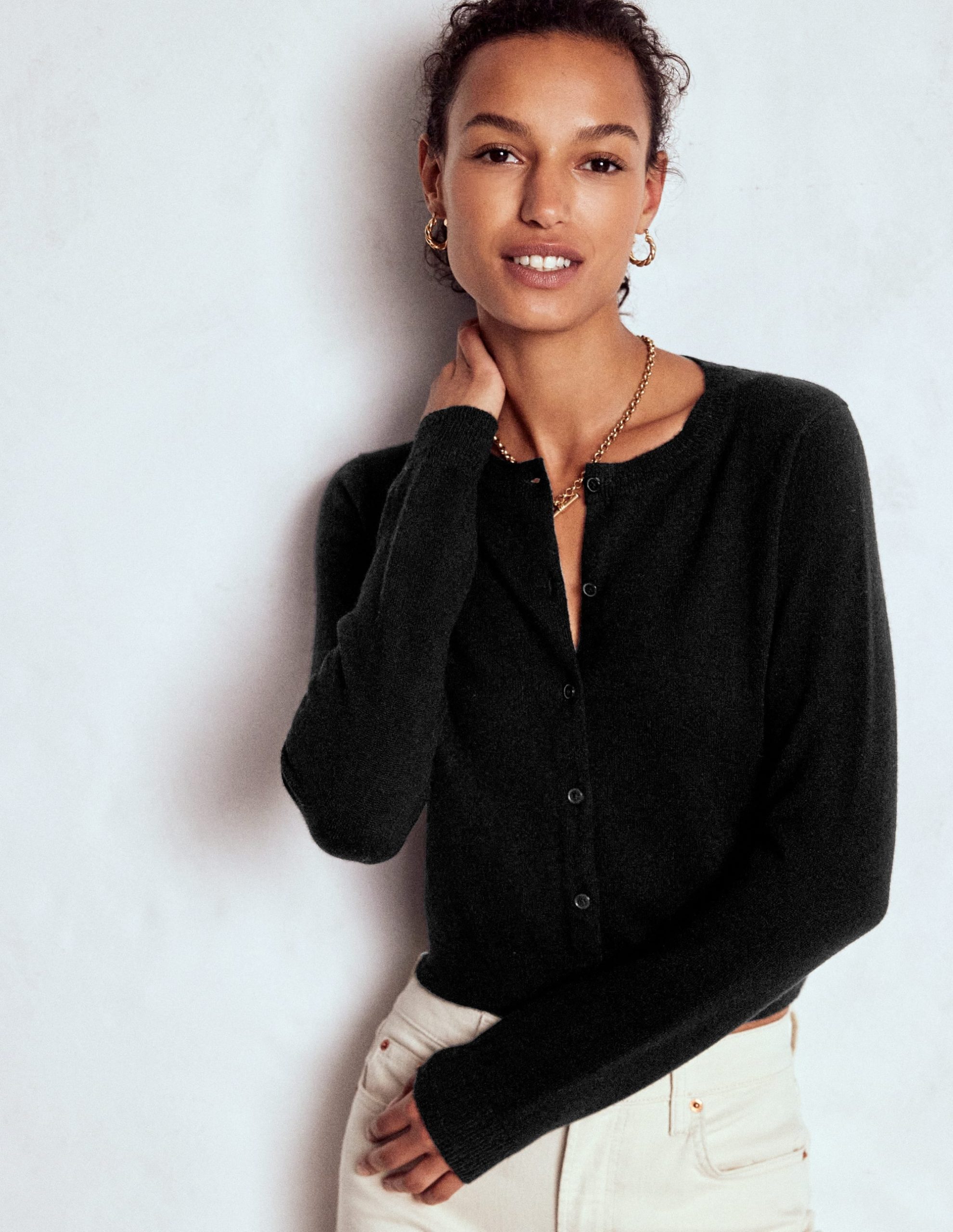 Eva Cashmere Cropped Cardigan-Black - Image 4