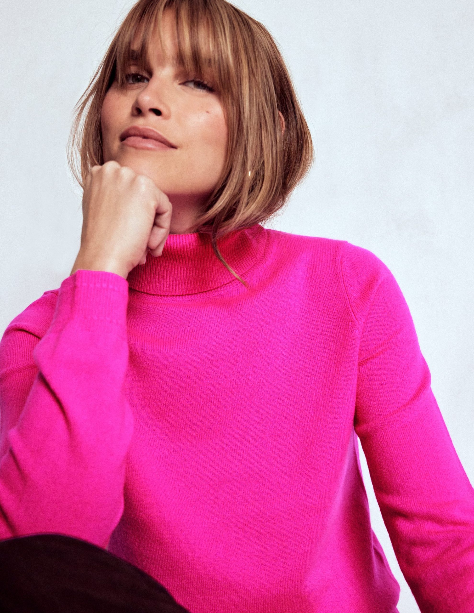 Eva Cashmere Roll Neck Sweater-Pop Pansy