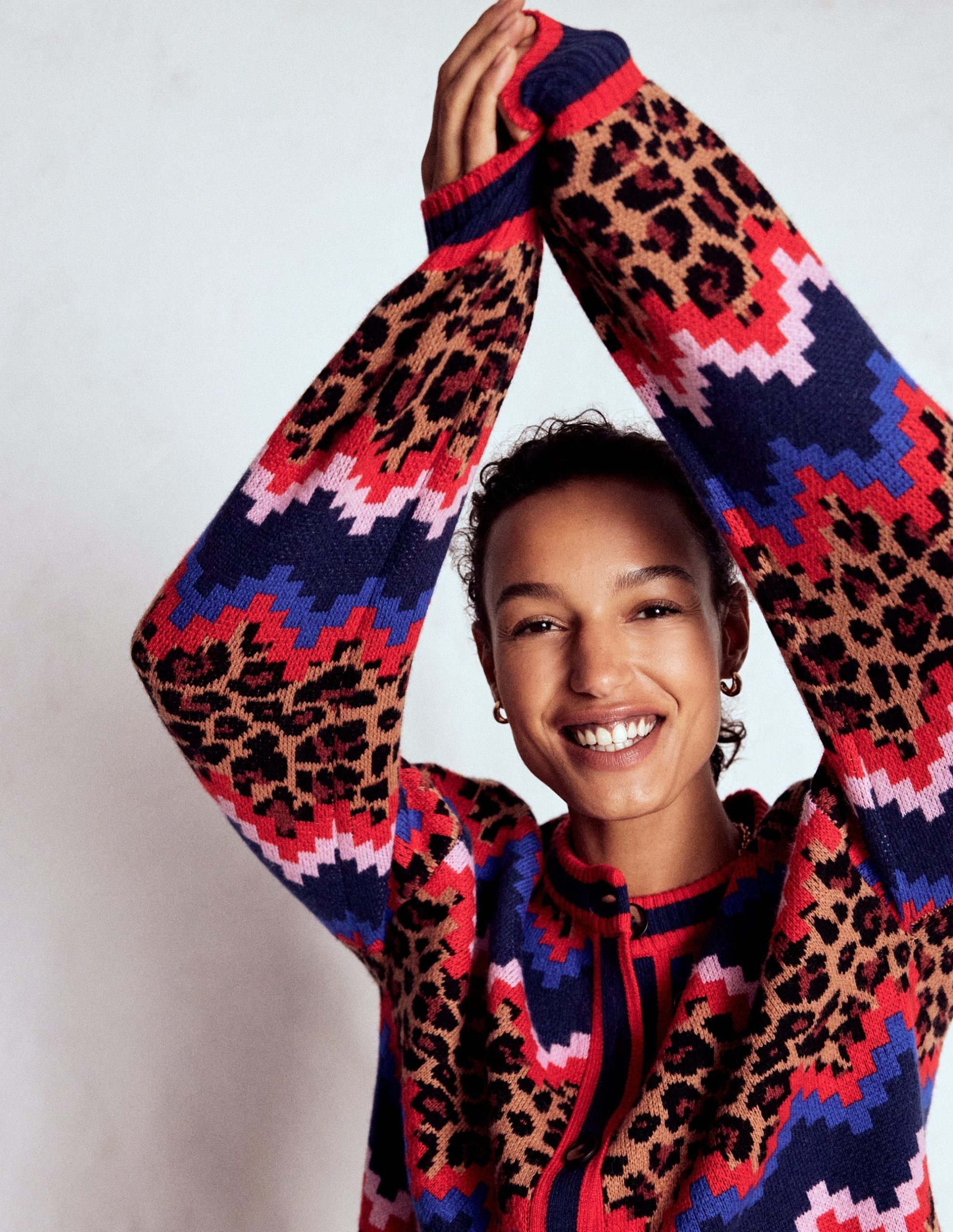 Abi Jacquard Cardigan-Multi Fair Isle. Leopard - Image 4