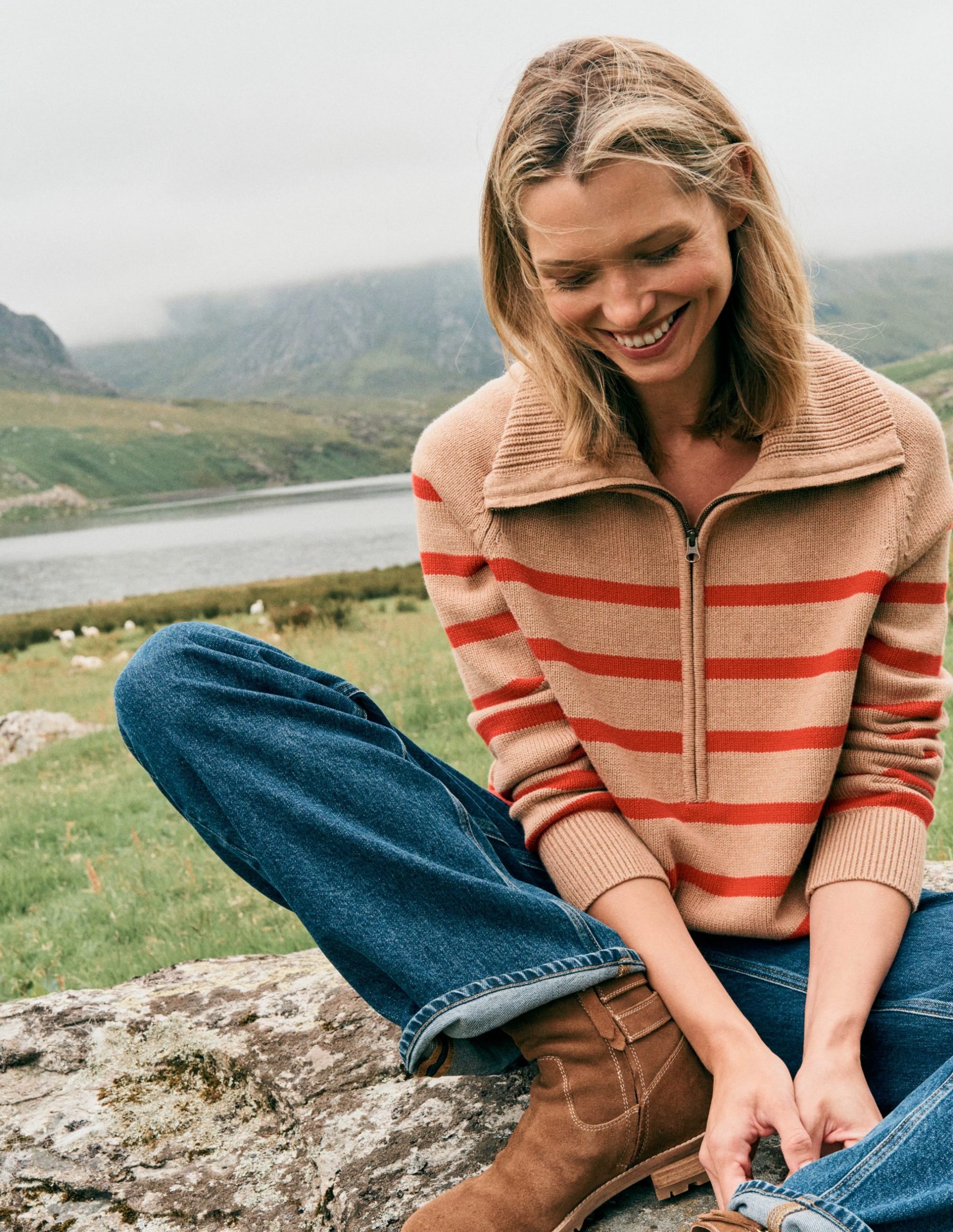 Lucy Half-zip Sweater-Camel Melange. Red Stripe