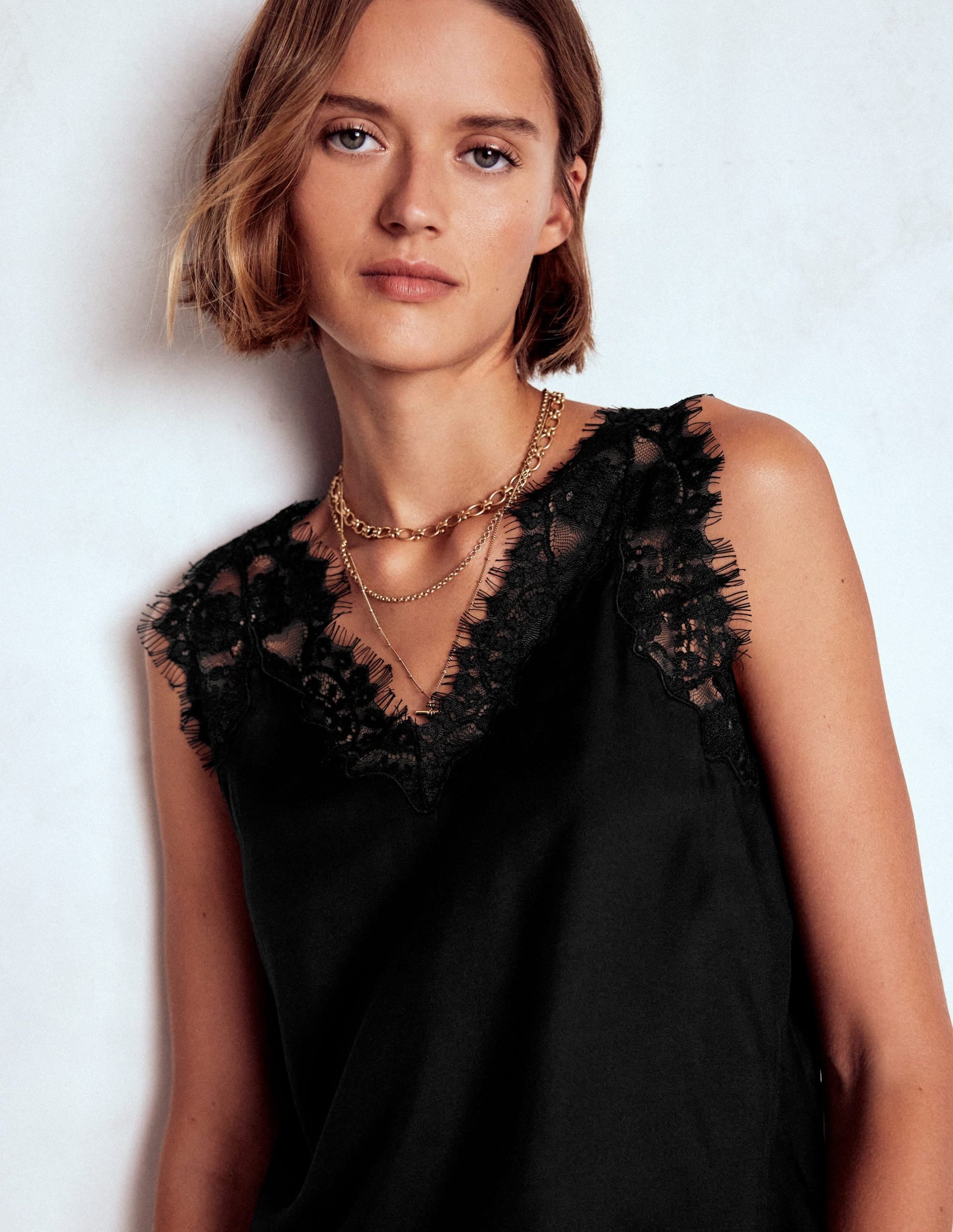 Silk-blend Lace Trim Cami Top-Black - Image 2