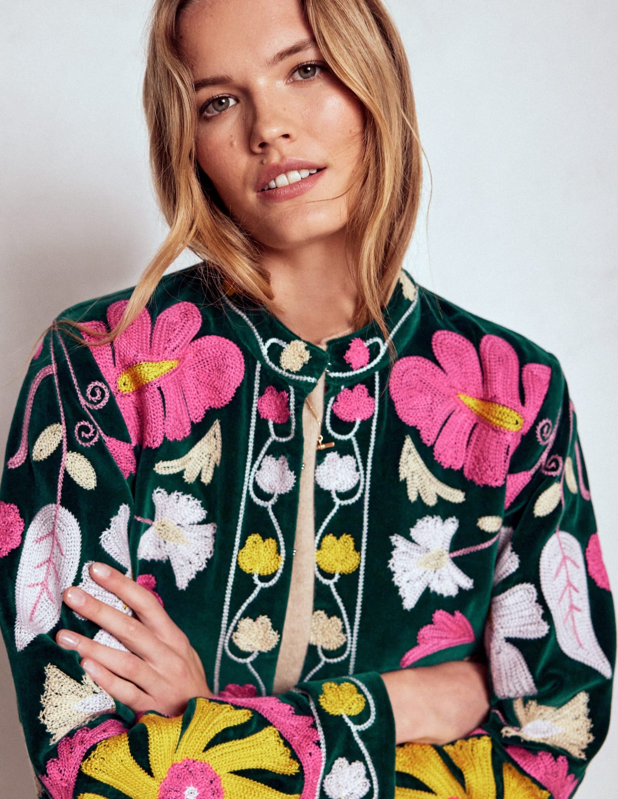 Embroidered Souvenir Jacket-Emerald Night Embroidery - Image 3